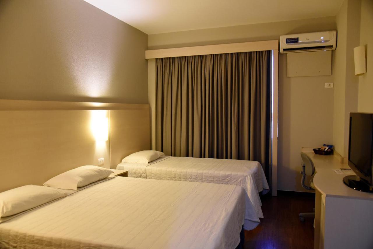 Golden Blue Hotel Londrina Ngoại thất bức ảnh