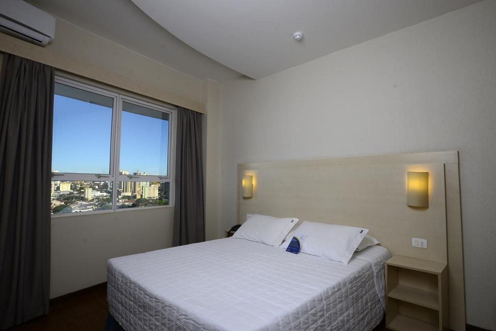 Golden Blue Hotel Londrina Ngoại thất bức ảnh