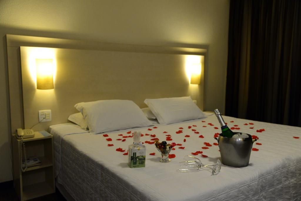 Golden Blue Hotel Londrina Ngoại thất bức ảnh