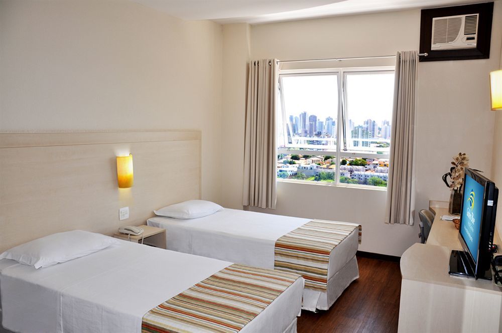 Golden Blue Hotel Londrina Ngoại thất bức ảnh